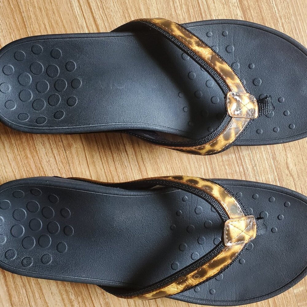 Vionic Tide Black Brown Cheetah Animal Print Thong Sandal Women’s Size 8